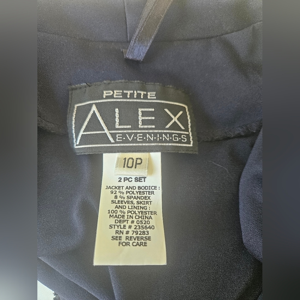 Alex Evenings -Women's 10P CroppedCardigan 1PC Shoulder Pad. - Picture 3 of 7